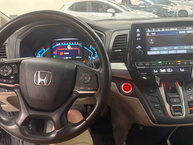 Used 2018 Honda Odyssey EX-L image 22