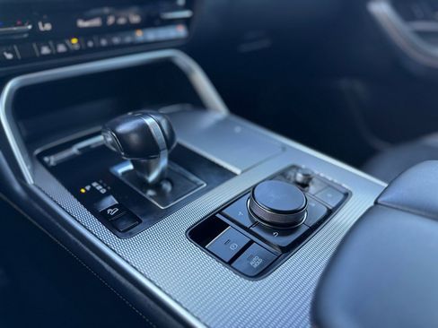 Used 2024 MAZDA CX-90 3.3 Turbo w/ Preferred Plus image 27