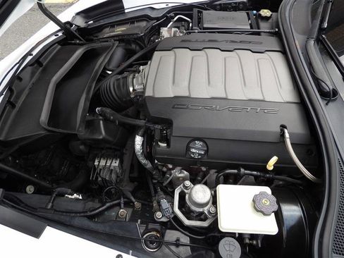 Used 2015 Chevrolet Corvette Stingray Convertible w/ 2LT Preferred Equipment Group image 26