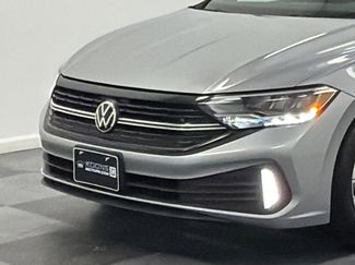 Used 2023 Volkswagen Jetta Sport video 2