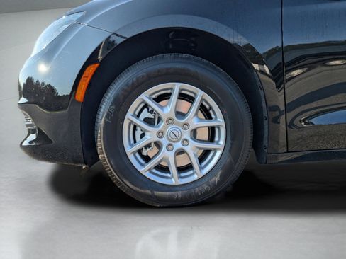 New 2026 Chrysler Voyager LX image 55