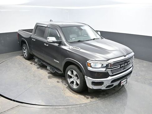 Used 2019 RAM 1500 Laramie AWD/4WD image 37