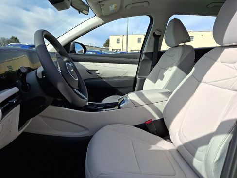New 2026 Hyundai Tucson SE image 9
