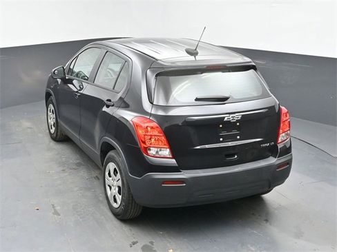 Used 2015 Chevrolet Trax LS w/ LPO, Cargo Package image 38