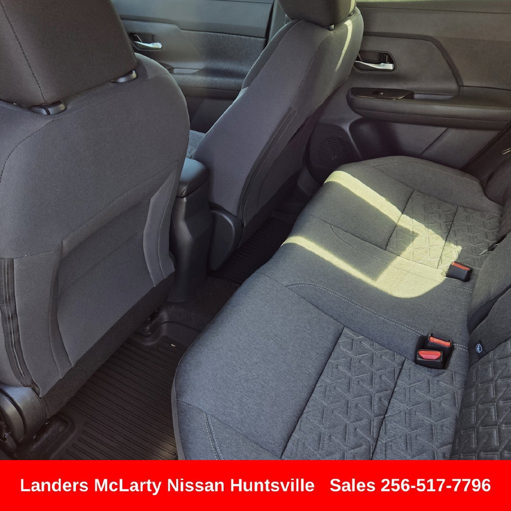 Used 2026 Nissan Kicks SV w/ Cold Weather Package FWD image 14