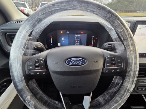 New 2026 Ford Maverick Lariat w/ Black Appearance Package AWD/4WD image 16