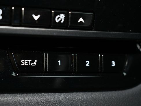 Used 2025 Lexus RX 350 Premium Plus w/ Accessory Package image 39