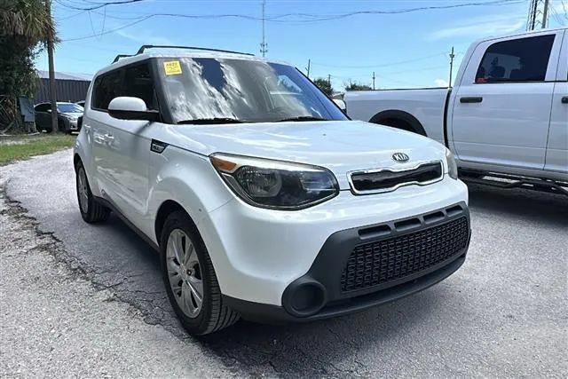 Used 2015 Kia Soul + FWD image 2