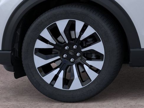 New 2026 Ford Explorer Platinum AWD/4WD image 19