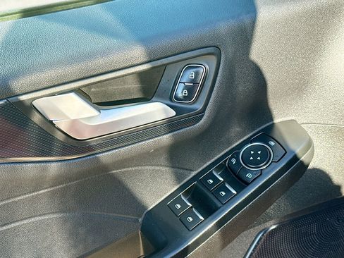 Used 2023 Ford Escape ST-Line w/ Tech Pack #1 image 21