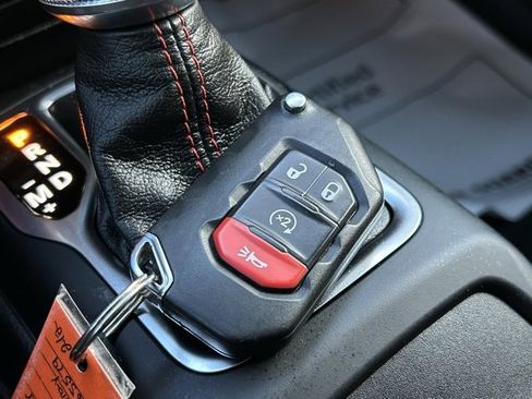 Used 2022 Jeep Wrangler Rubicon image 40