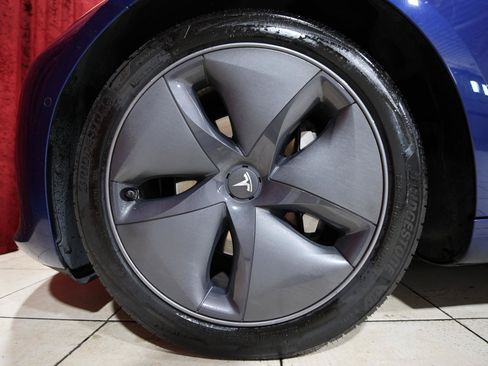 Used 2019 Tesla Model 3 Long Range AWD/4WD image 7
