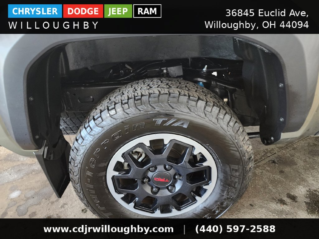 Used 2024 Toyota Tacoma TRD Off-Road AWD/4WD image 41