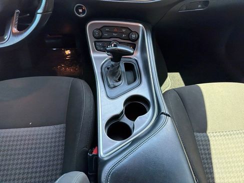 Used 2022 Dodge Challenger GT AWD/4WD image 27