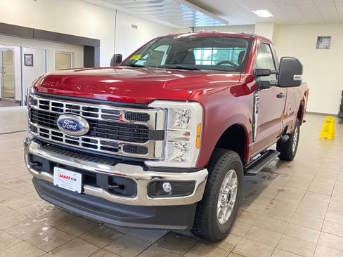 New 2026 Ford F250 XLT w/ FX4 Off-Road Package AWD/4WD image 4