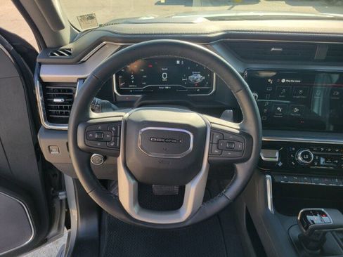 Used 2023 GMC Sierra 1500 Denali w/ Technology Package image 16