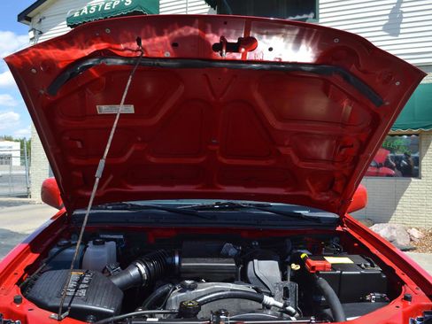 Used 2012 Chevrolet Colorado LT AWD/4WD image 29