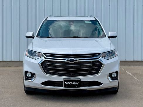 Used 2021 Chevrolet Traverse Premier w/ LPO, Floor Liner Package AWD/4WD image 9
