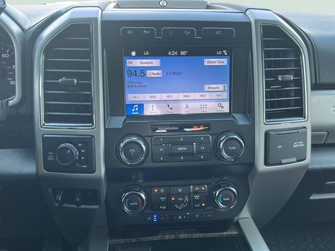 Used 2019 Ford F250 Lariat AWD/4WD image 9