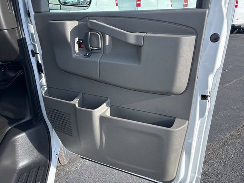 New 2025 Chevrolet Express 2500 w/ Driver Convenience Package RWD image 42