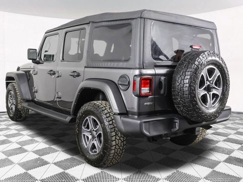 Used 2022 Jeep Wrangler Unlimited Sport image 22