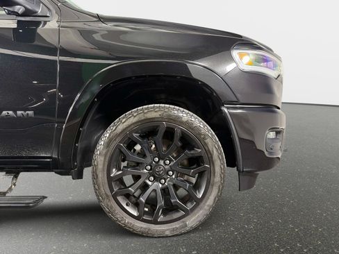Used 2025 RAM 1500 Limited AWD/4WD image 4