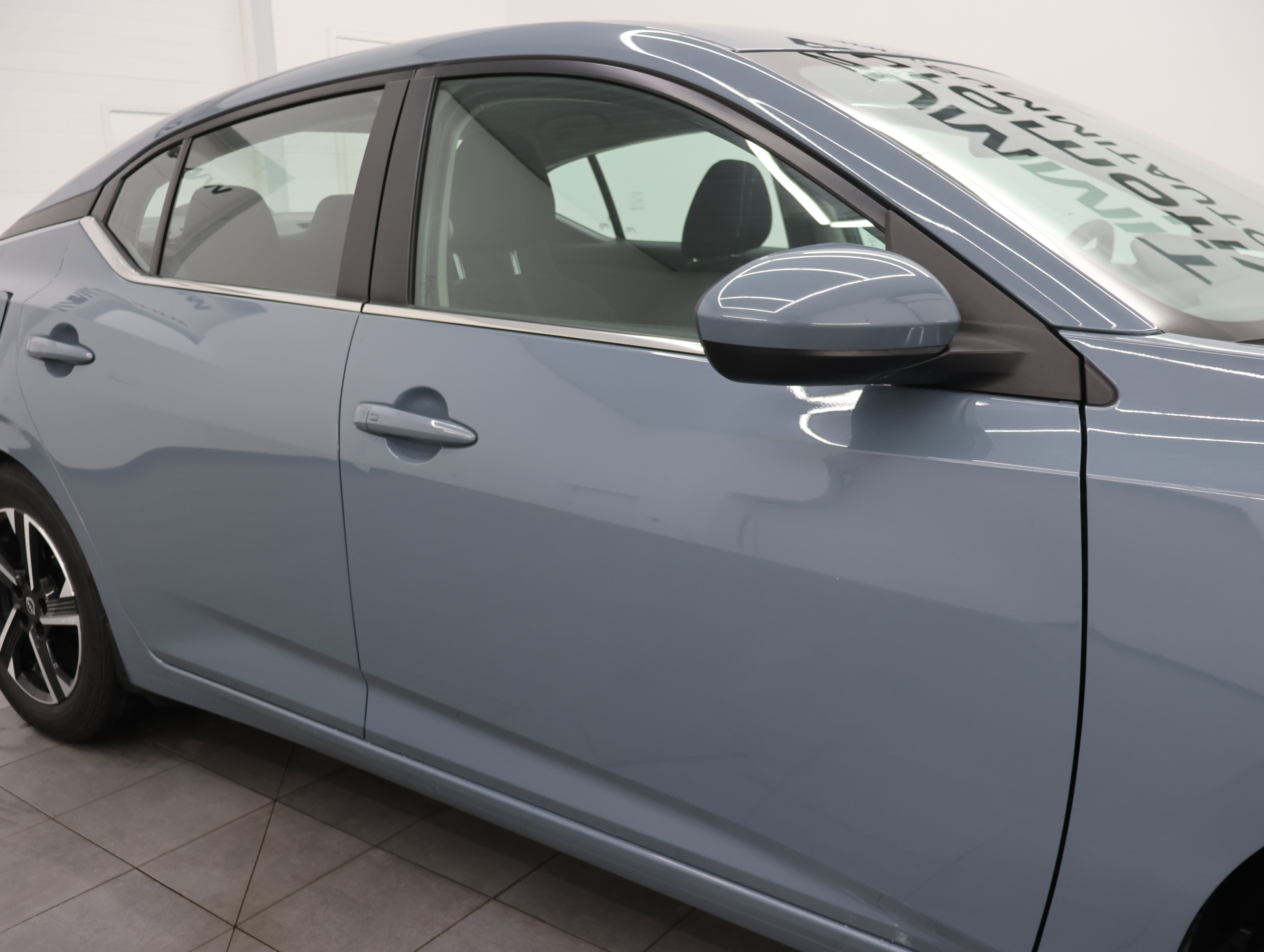 Used 2024 Nissan Sentra SV FWD image 23