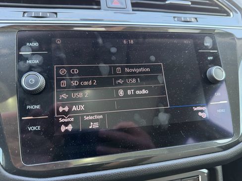 Used 2019 Volkswagen Tiguan SEL FWD image 20