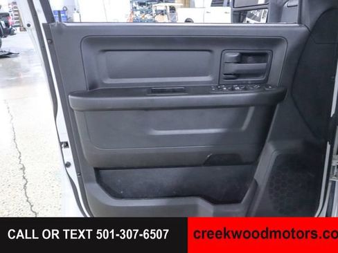 Used 2024 RAM 2500 Tradesman w/ Chrome Appearance Group AWD/4WD image 32