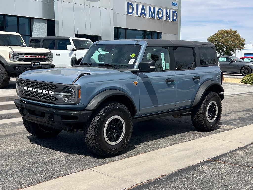 Used 2024 Ford Bronco Badlands AWD/4WD image 2