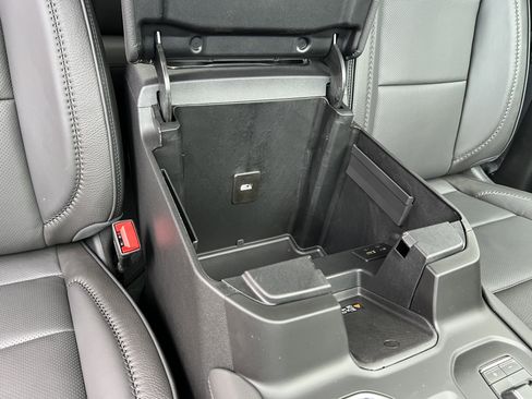 New 2026 GMC Sierra 1500 Denali AWD/4WD image 25