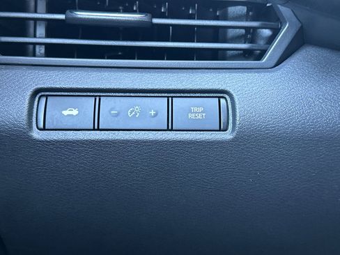 Used 2024 Nissan Altima 2.5 SR image 27