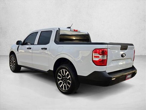 Certified 2025 Ford Maverick XL w/ Equipment Group 102A AWD/4WD image 9