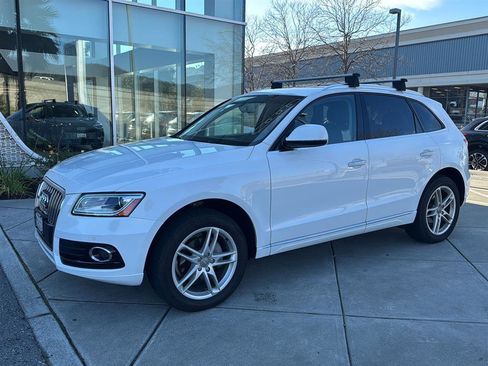 Used 2017 Audi Q5 2.0T Premium image 1