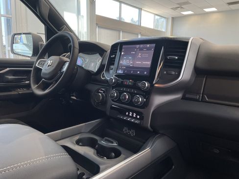 New 2025 RAM 1500 Big Horn image 31