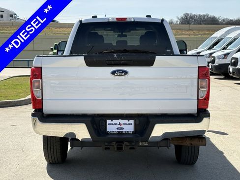 Used 2022 Ford F250 XL w/ Power Equipment Group image 7