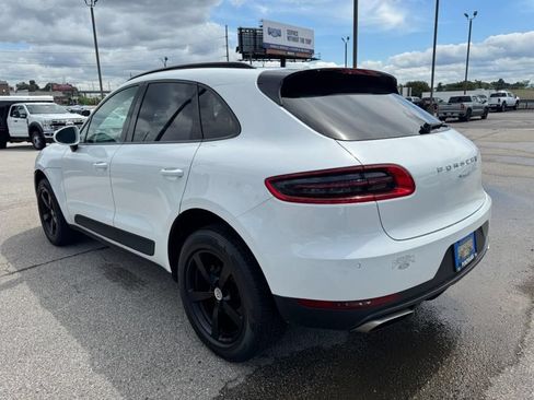 Used 2018 Porsche Macan AWD/4WD image 5