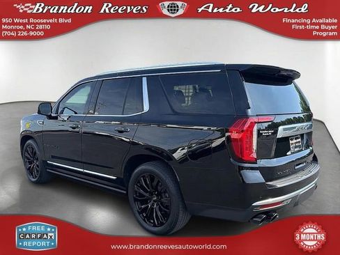 Used 2021 GMC Yukon Denali w/ Denali Premium Package AWD/4WD image 8