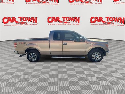 Used 2013 Ford F150 XLT w/ Luxury Equipment Group image 9