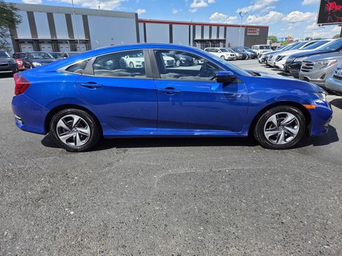 Used 2021 Honda Civic LX image 5