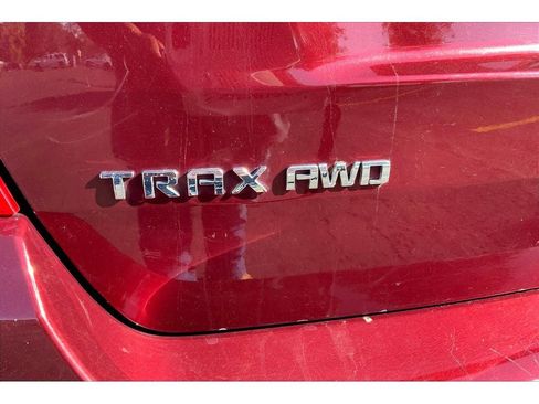 Used 2017 Chevrolet Trax LT image 8