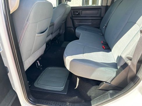 Used 2014 RAM 3500 Tradesman w/ Chrome Appearance Group image 10