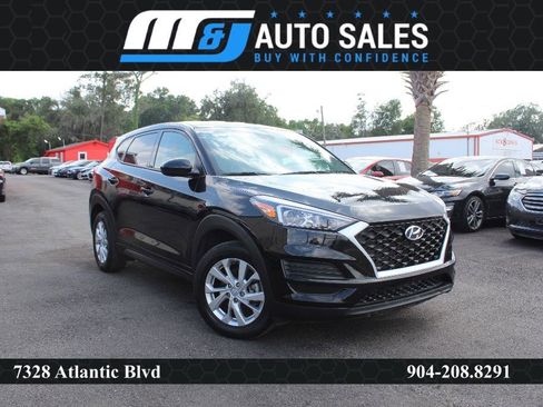 Used 2021 Hyundai Tucson SE image 1