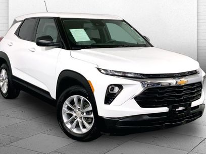 Used 2024 Chevrolet TrailBlazer LS w/ LS Convenience Package