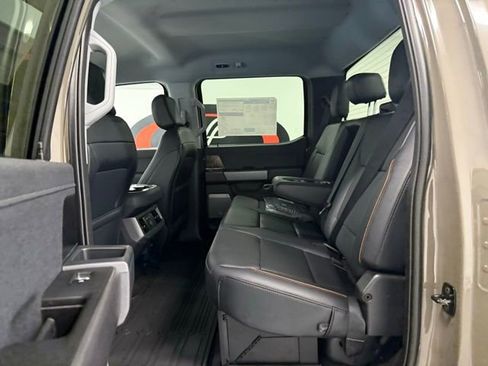New 2026 Ford F250 4x4 Crew Cab Super Duty image 16