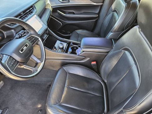 Used 2021 Jeep Grand Cherokee L Limited image 17