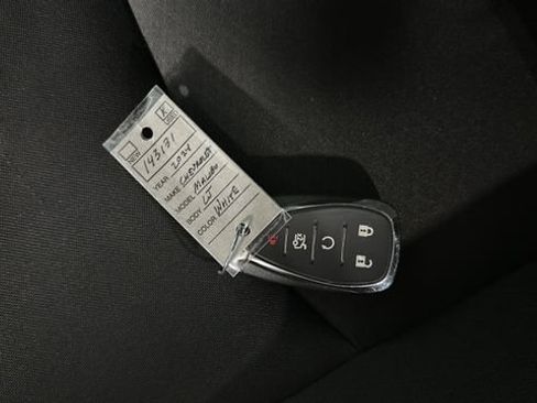 Used 2024 Chevrolet Malibu LT FWD image 30