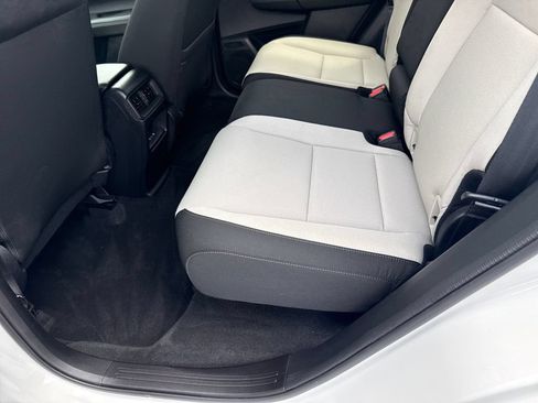 Used 2024 Honda CR-V EX image 18