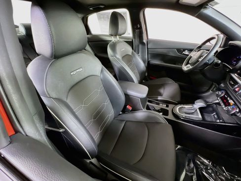 Used 2023 Kia Forte GT-Line w/ GT-Line Premium Package FWD image 27