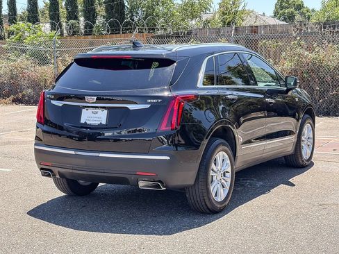 Certified 2024 Cadillac XT5 Luxury FWD image 4